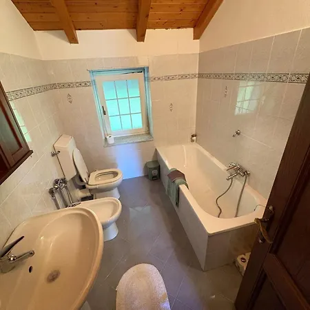 펜션 House With Garden In Val Borbera Persi